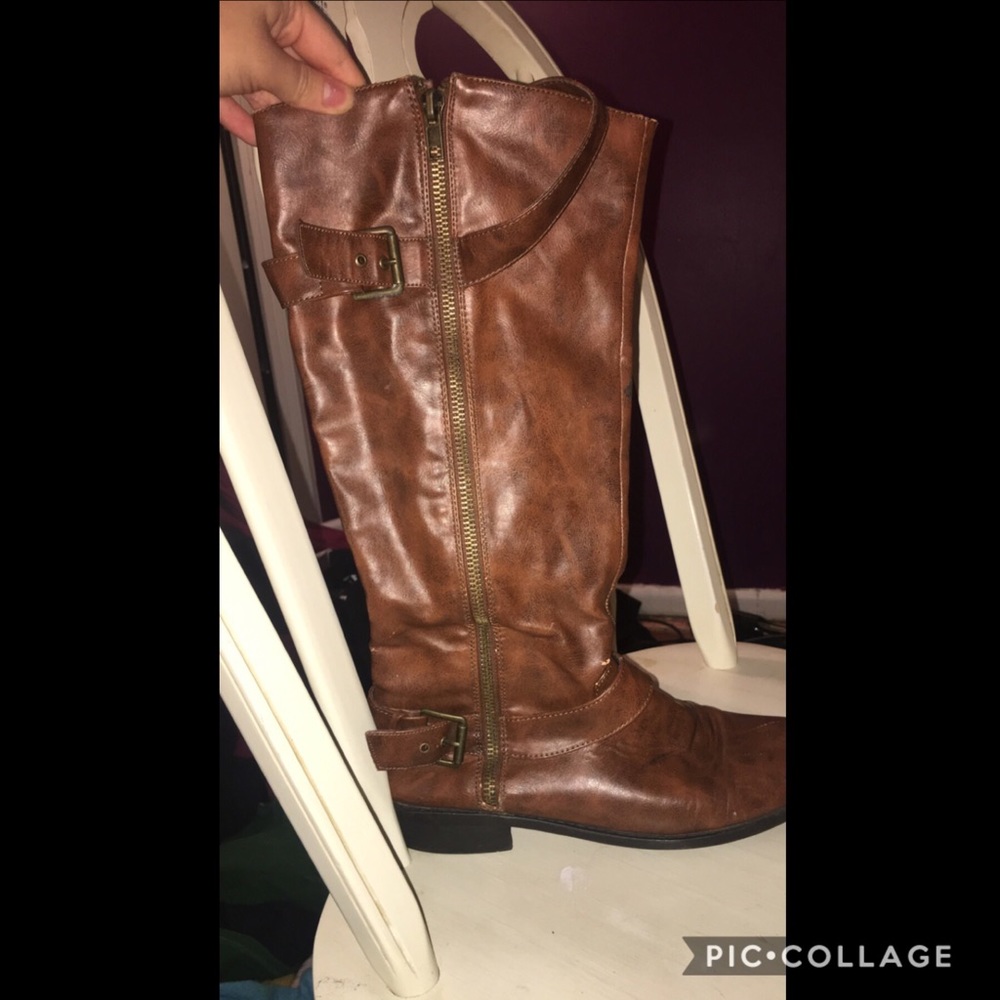 Riding boots